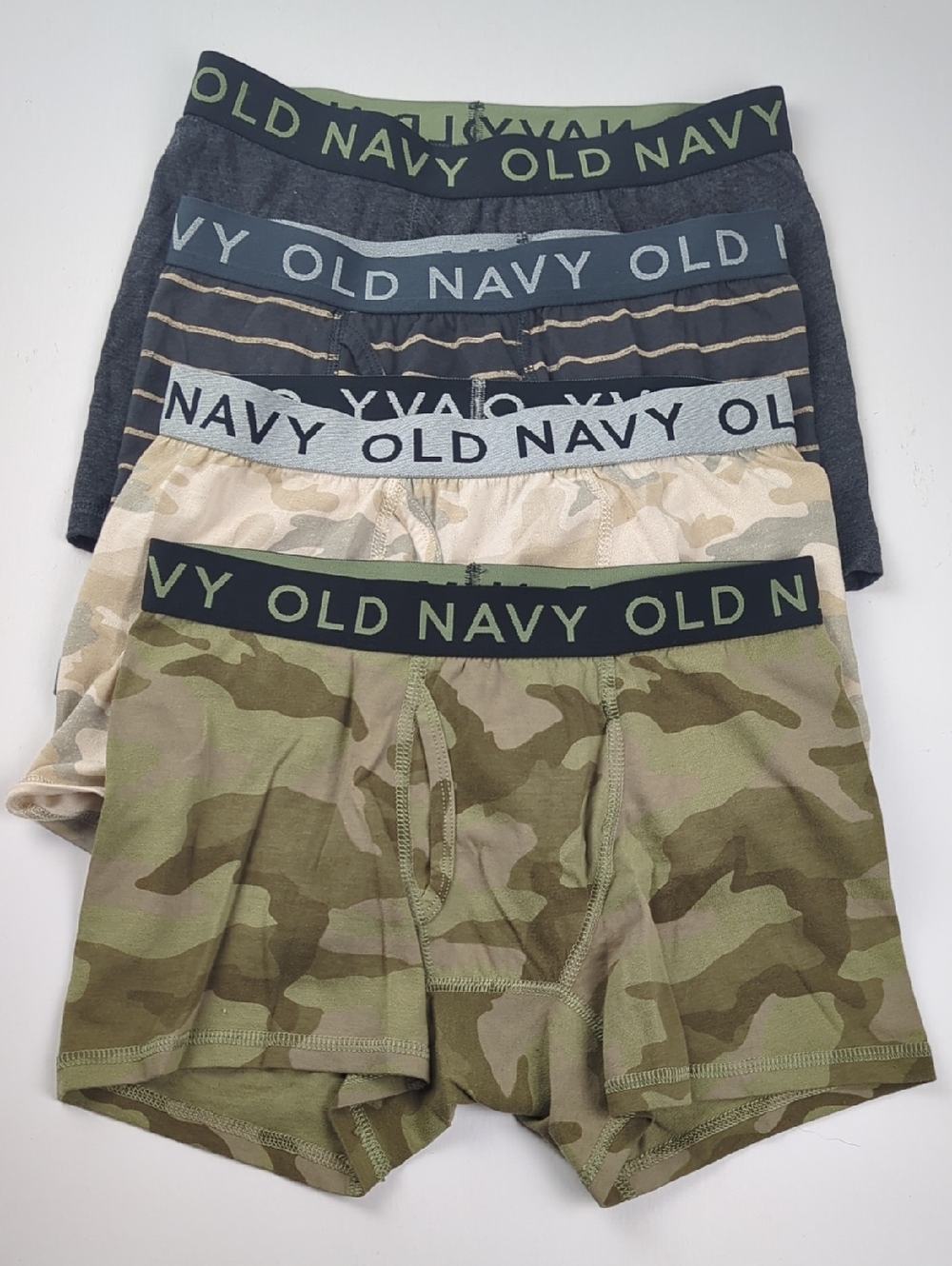 OLD NAVY Boys Large Boxer Briefs New 4 Pack